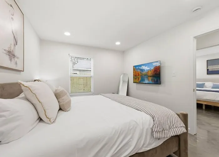 Decantur 3 King Bedrooms Hébergement de vacances *